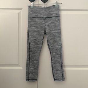 Athleta Ultimate Linear Lines Capri Leggings in Black and White